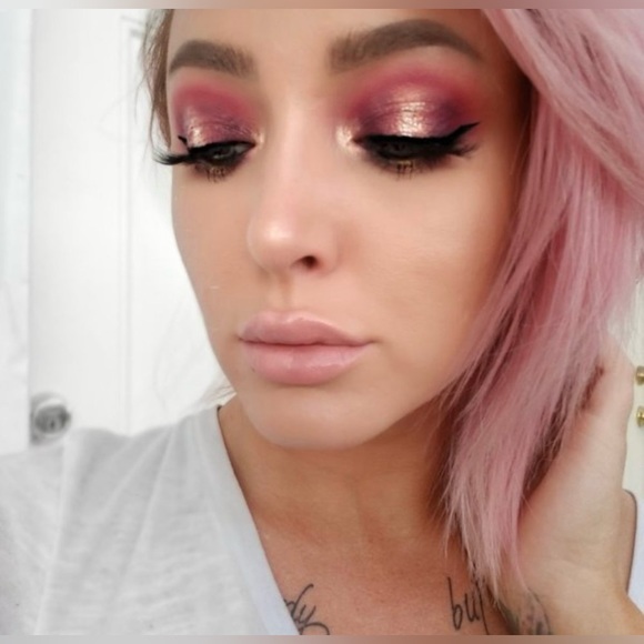 Jeffree Star ⭐️ BLOOD SUGAR MAKE UP PALETTE 🎨 - Picture 4 of 14